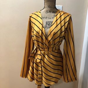 Bell sleeve wrap top *